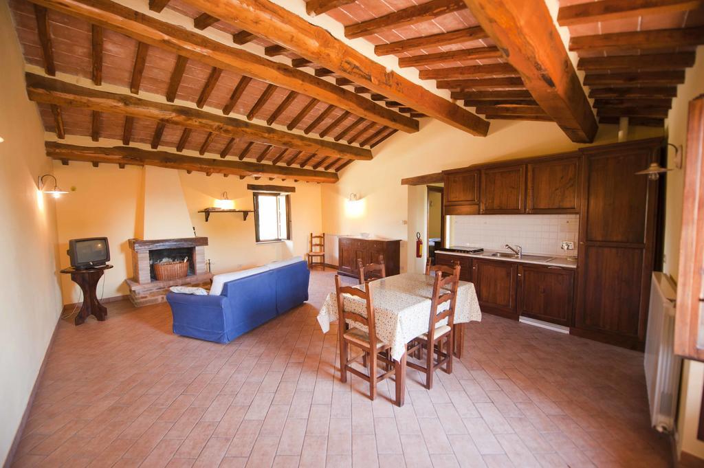Agriturismo Tenuta Di Biscina ห้อง รูปภาพ